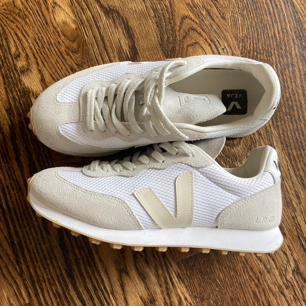 VEJA RIO BRANCO SNEAKERS